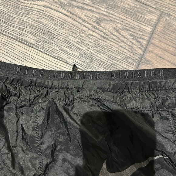 Nike 2-in-1 running shorts - Picture 3 of 6